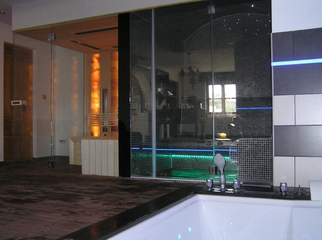 Kovacsszenaja Vendeghaz Villa Bagian luar foto